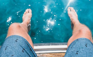 Varicose veins, thread veins or leg swelling free mini consultations with Mr Akin Oluwole