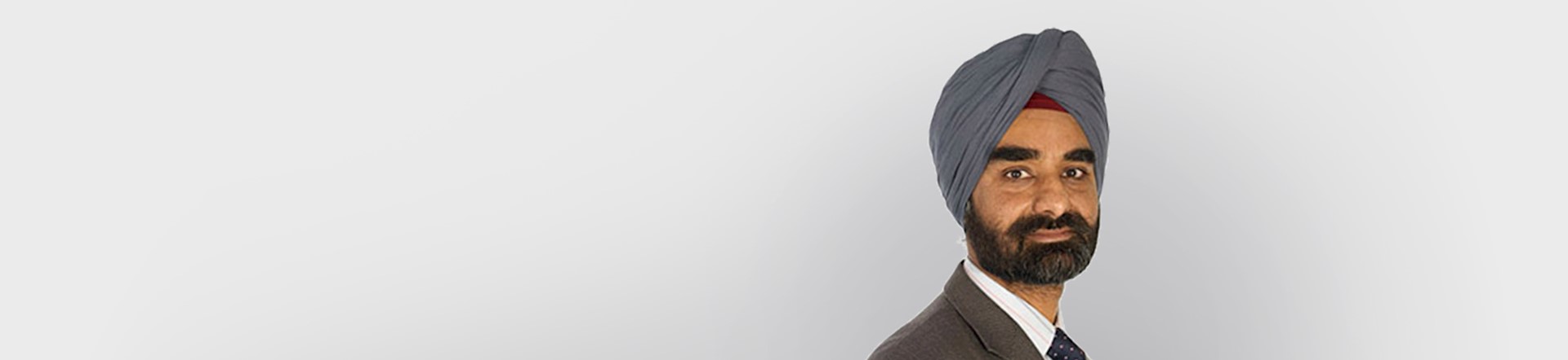 Mr Maninder Kalkat