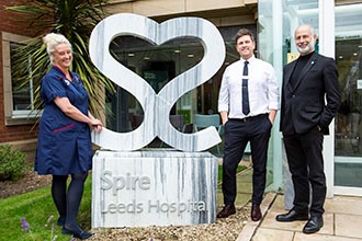 Local MP Fabian Hamilton visits Spire Leeds Hospital