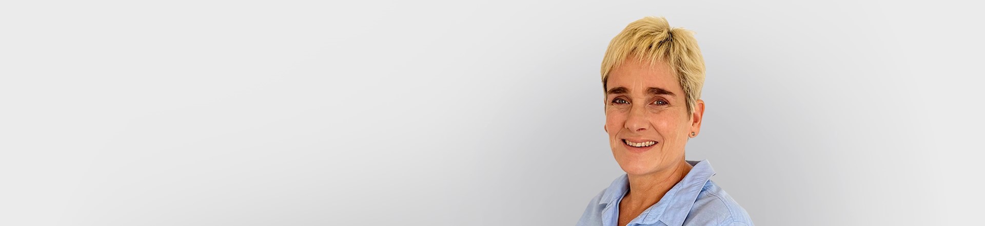 Dr Shona Scott