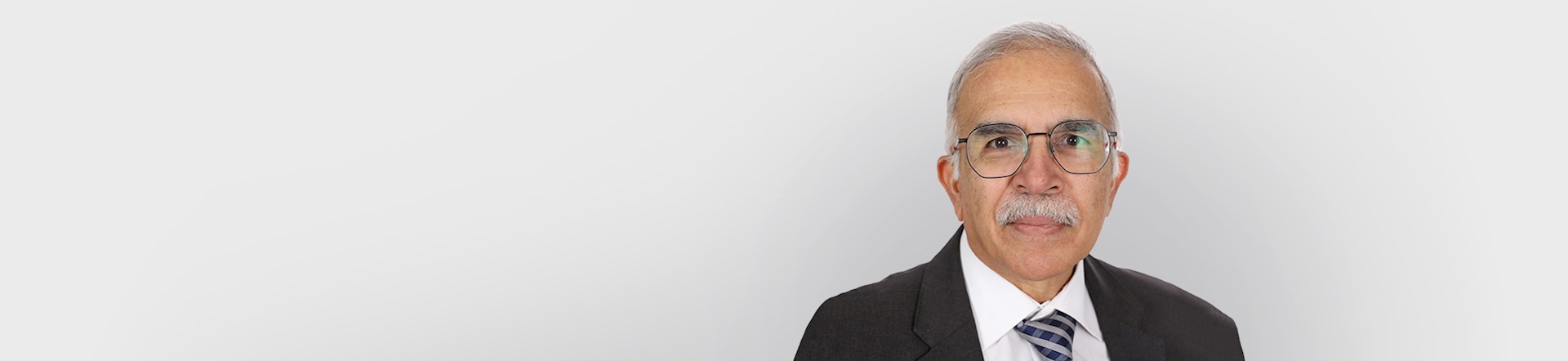 Professor  Ravindra Date