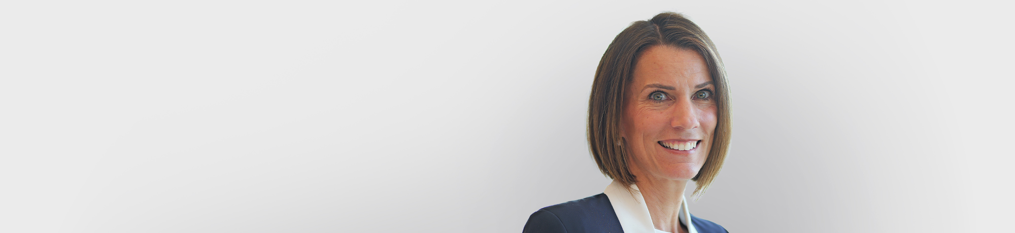 Dr Anya Leaver