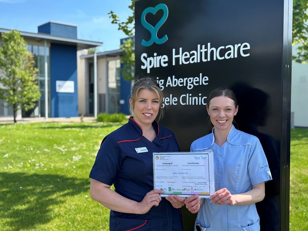 Community initiative recognises Spire Abergele Clinic for their commitment to dementia care