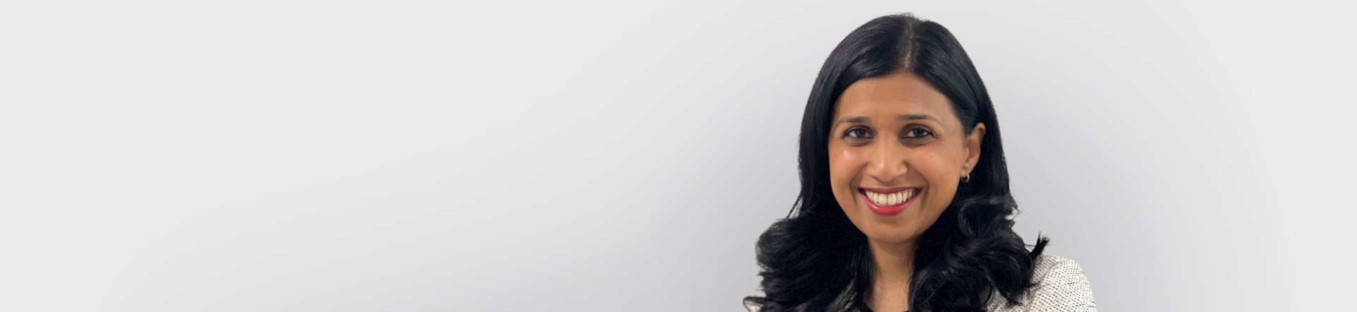 Dr Tina Verghese