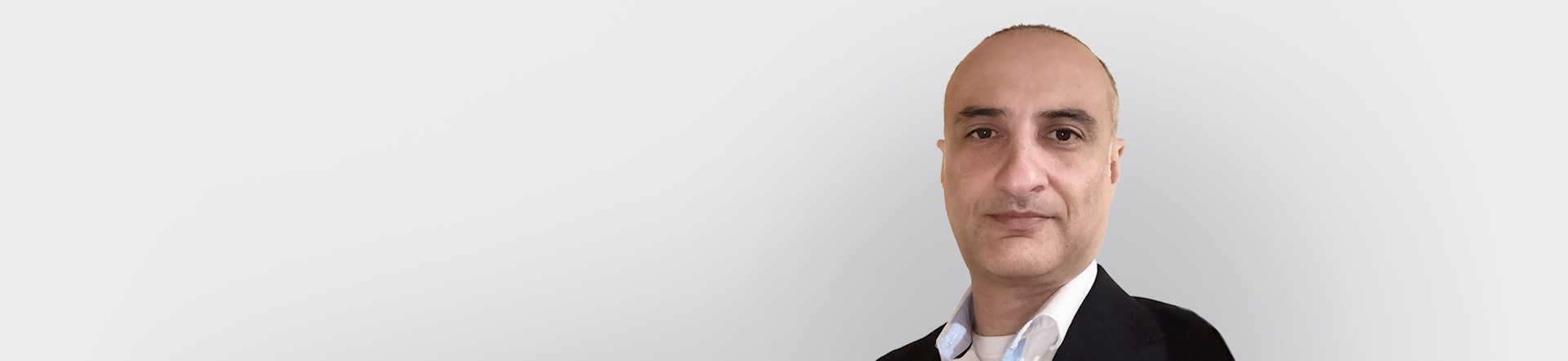 Dr Alexander Kokrashvili