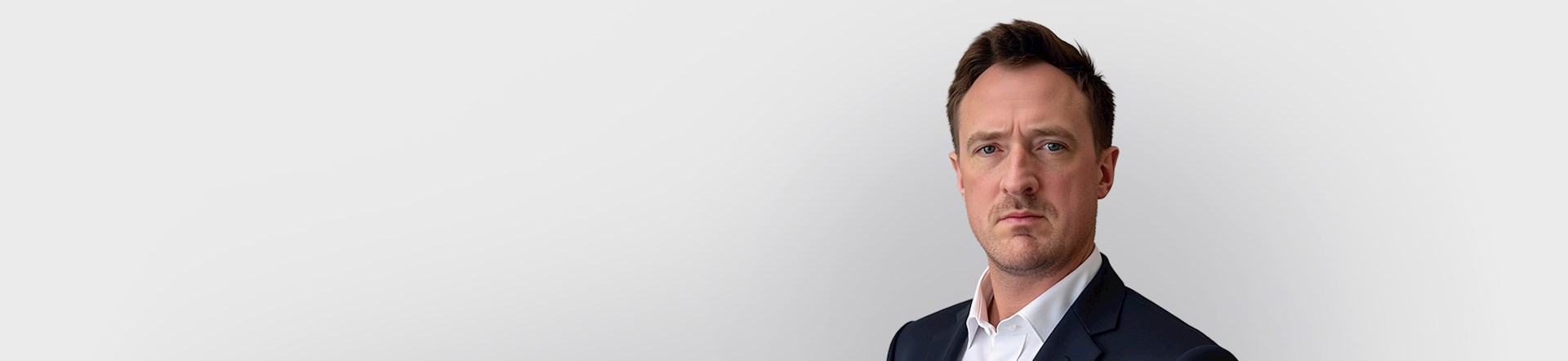 Mr Christopher Thomas