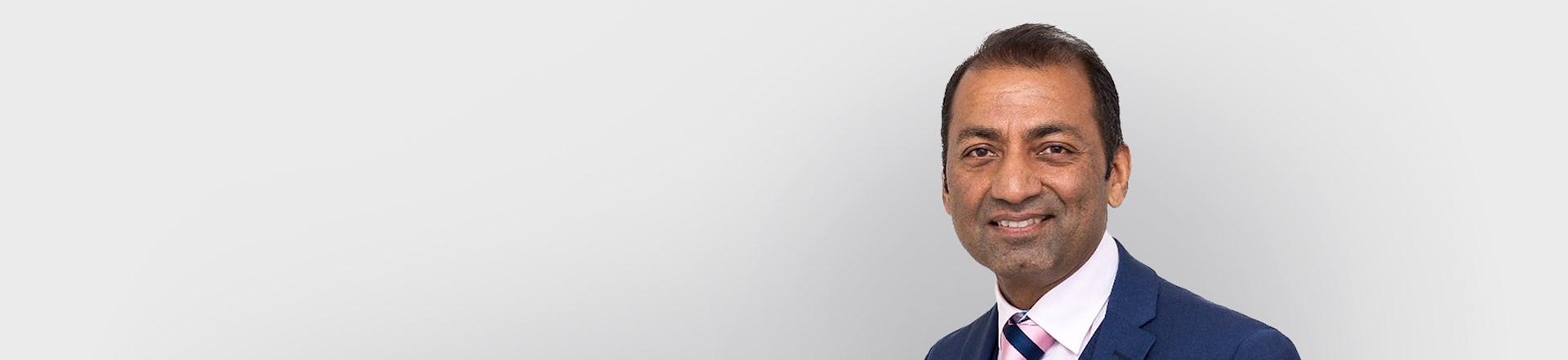 Dr Khalid Barakat
